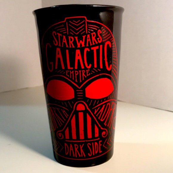 Star Wars Darth Vader Ceramic Travel Mug with ceramic lid-Hallmark 2018 - Picture 1 of 5